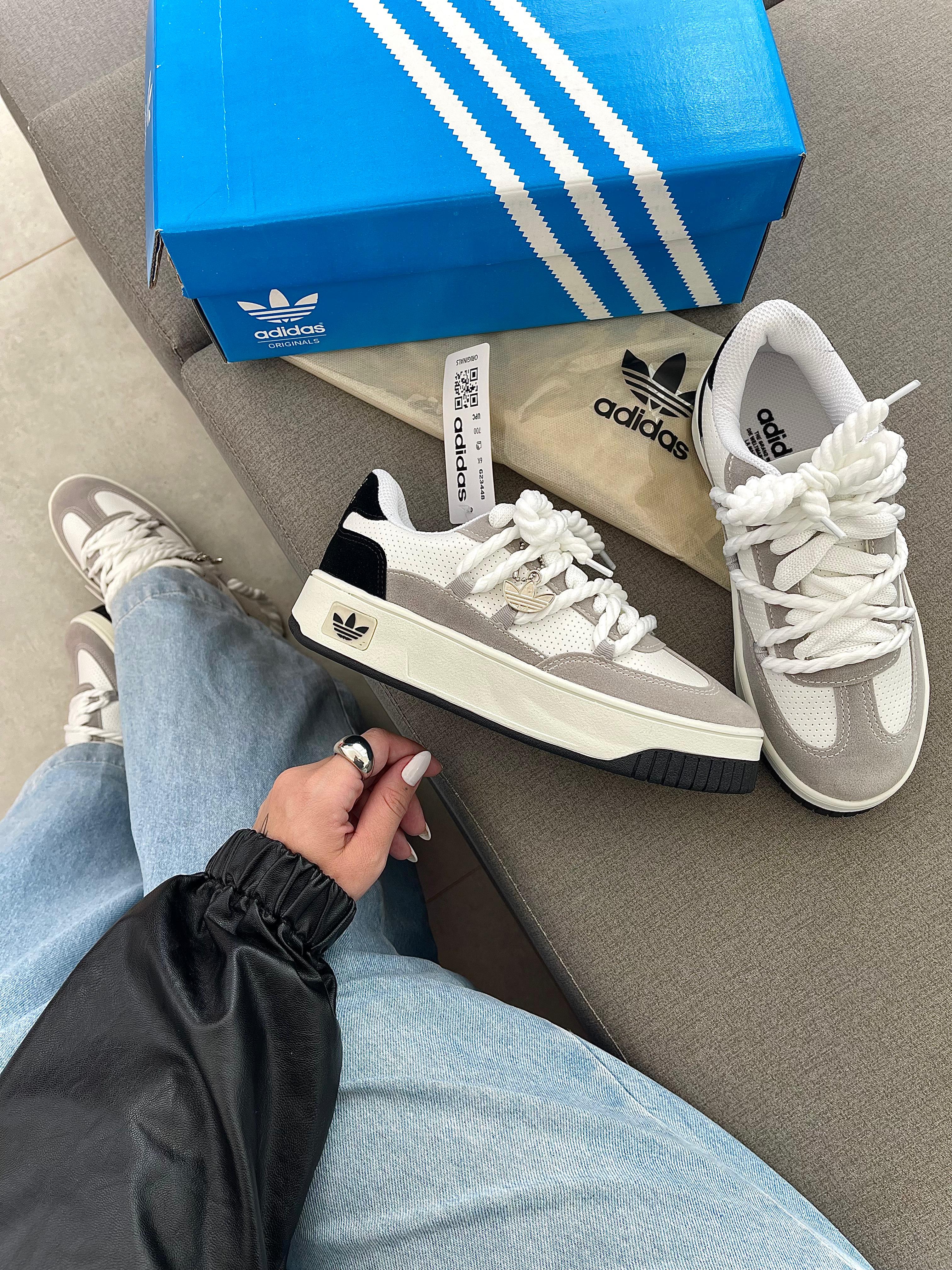 Tênis Adidas ADS-306