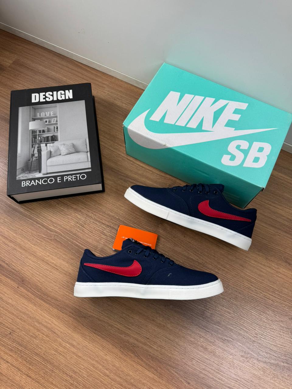Nike SB Chron